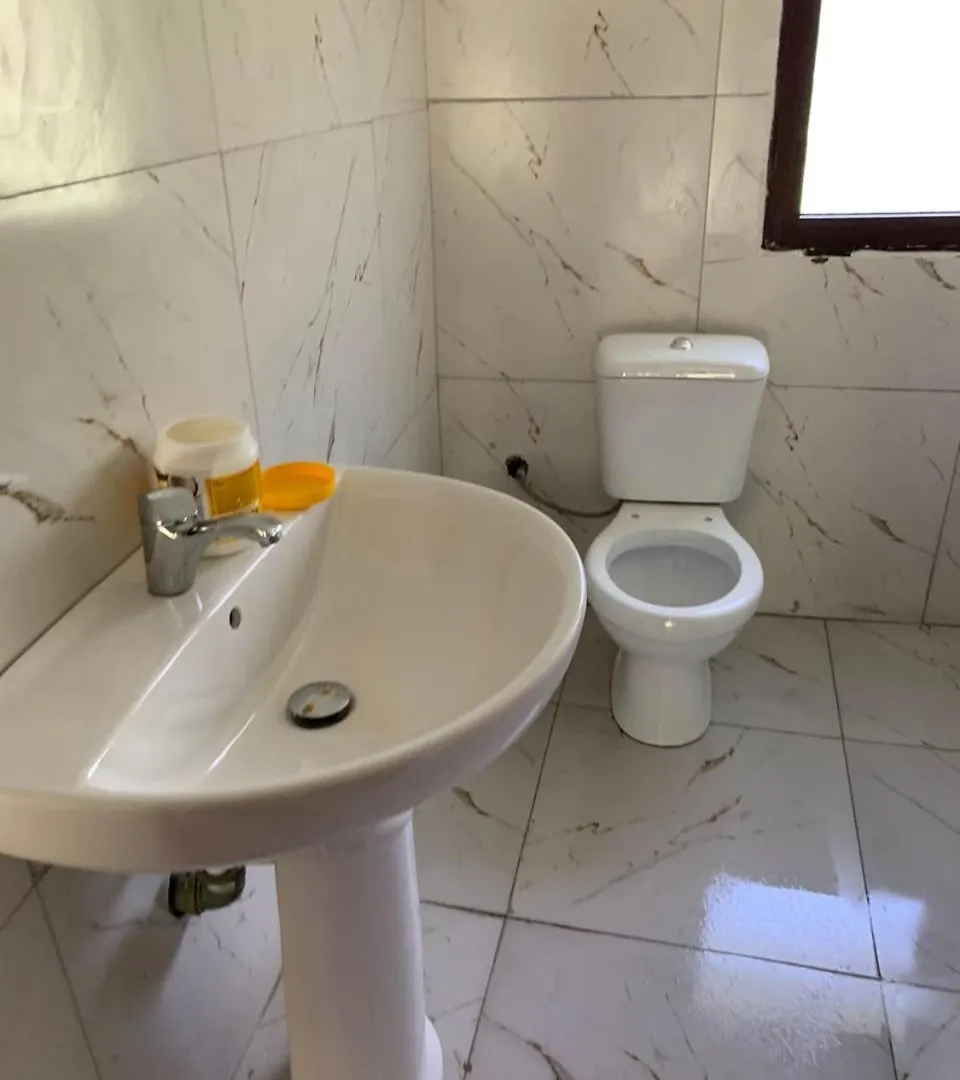 Koceku Guest House Grunas