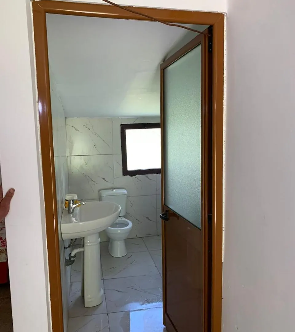 Koceku Guest House Grunas 0*,  Albania