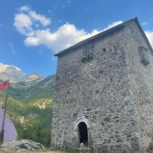 Guest house Bujtina Te Kulla, Grunas